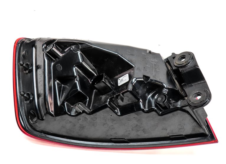 Thumbnail 6: 15-16 AUDI A3 S3 (8V) SEDAN CONVERTIBLE REAR LEFT LED TAILLIGHT BRAKE LIGHT LAMP