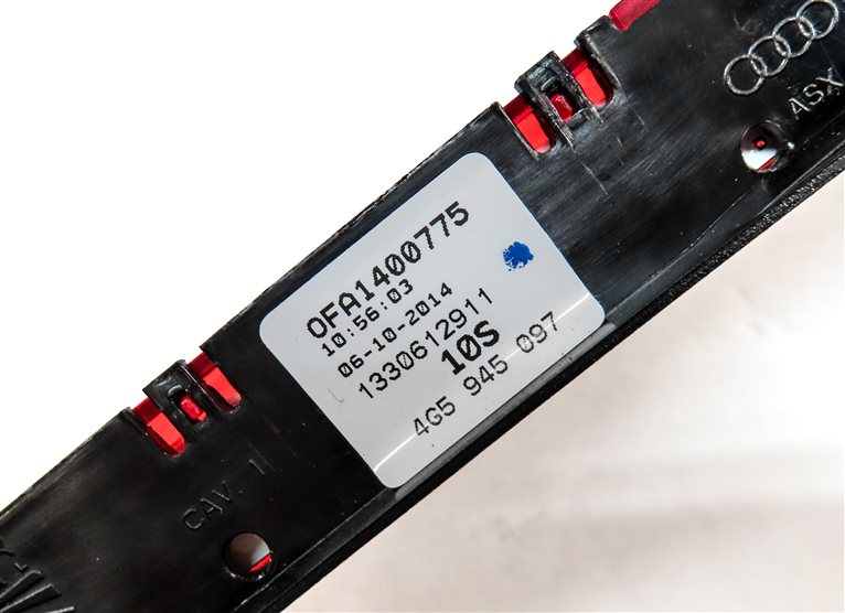 Thumbnail 6: 2015 AUDI S3 (8V) REAR UPPER WINDOW THIRD 3RD BRAKE STOP LIGHT LAMP