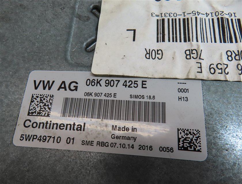 Thumbnail 15: 15-17 AUDI S3 (8V) 2.0L (CYFB) TURBO ENGINE ECM BCM IMMOBILIZER MODULE KEY SET/8