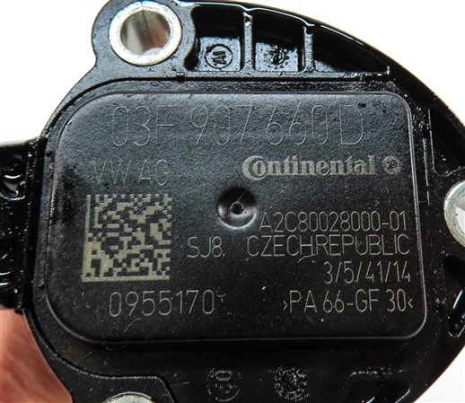 Thumbnail 5: 2015 AUDI S3 (8V) 2.0L (CYFB) ENGINE MOTOR OIL FLUID LEVEL SENSOR MODULE
