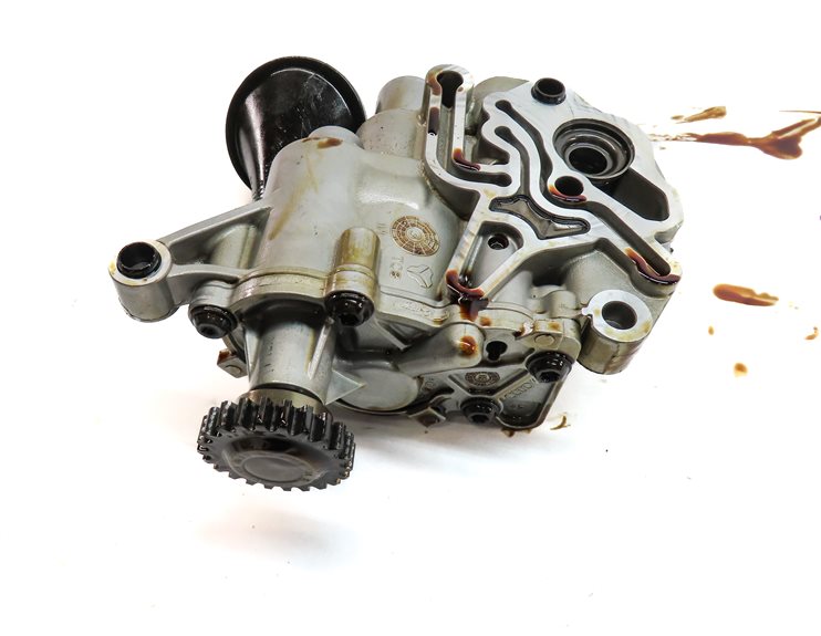 Thumbnail 6: 2015 AUDI S3 (8V) 2.0L (CYFB) ENGINE MOTOR OIL FLUID PUMP w/ PICK UP TUBE