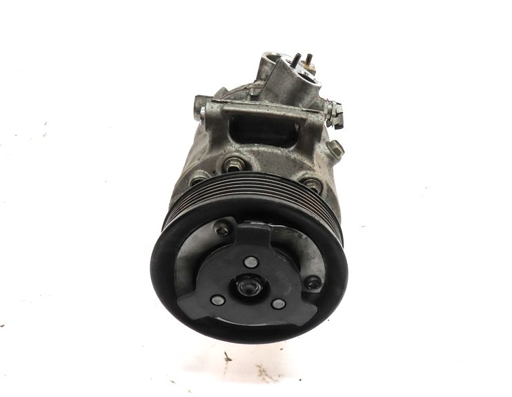 Thumbnail 2: 2015-2017 VW/AUDI A3 TT (8V MK3) GOLF 1.8T 2.0T A/C COMPRESSOR PUMP w/ CLUTCH