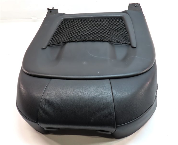 Thumbnail 7: 15 AUDI S3 8V FRONT RIGHT PASSENGER UPPER SPORT SEAT BACK w/HEAT (Black/Silver)