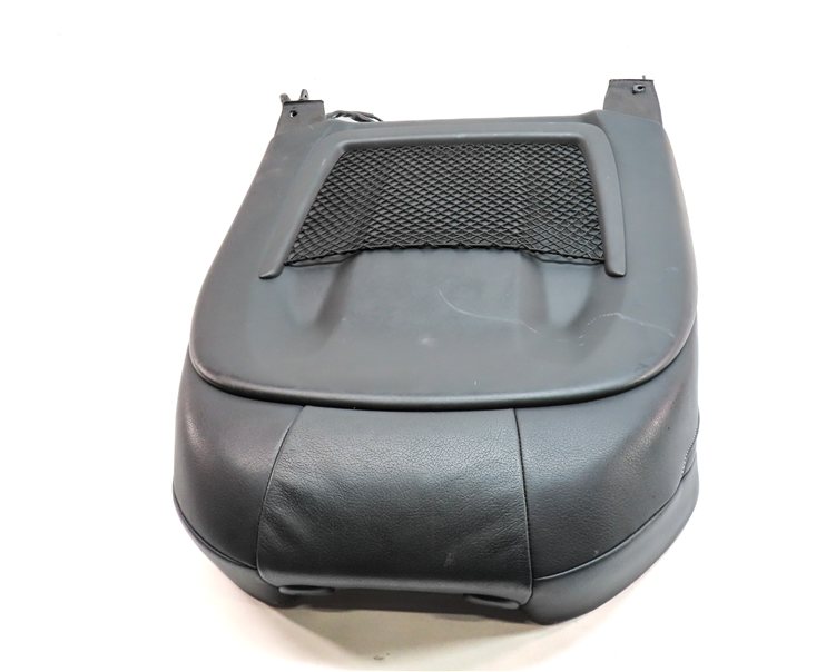 Thumbnail 8: 15 AUDI S3 8V FRONT RIGHT PASSENGER UPPER SPORT SEAT BACK w/HEAT (Black/Silver)