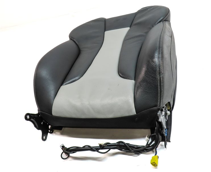 Thumbnail 2: 2015 AUDI S3 (8V) FRONT LEFT DRIVER UPPER SPORT SEAT BACK w/HEAT (Black/Silver)