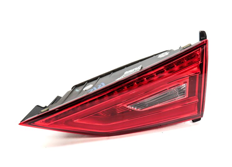 Thumbnail 4: 2015-2016 AUDI A3 S3 (8V) SEDAN CONVERTIBLE RIGHT INNER LED TAILLIGHT LIGHT LAMP