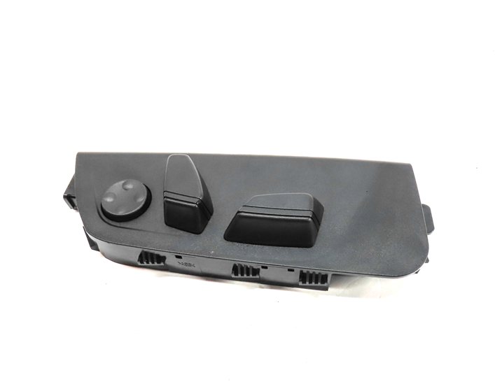 Thumbnail 2: 2014 BMW 328IGT (F34) FRONT RIGHT PASSENGER SEAT POSITION ADJUST SWITCH w/LUMBAR