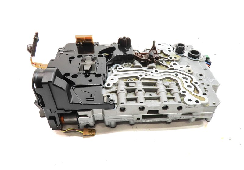 Thumbnail 6: 14-18 BMW 3 4 GT X3 X4 (F30 F32 F34) X-DRIVE 8HP-45 AUTO TRANSMISSION VALVE BODY