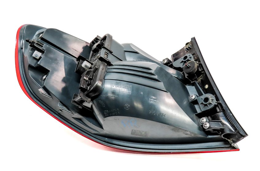 Thumbnail 5: 14-16 BMW 328iGT 335i GT (F34) REAR RIGHT OUTER TAILLIGHT TAIL LIGHT LAMP (LED)