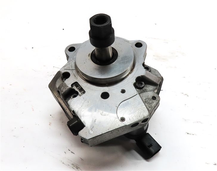 Thumbnail 4: 2009-2013 BMW 335D X5 (E90 E70) 3.0L M57 DIESEL HPFP HIGH PRESSURE FUEL PUMP