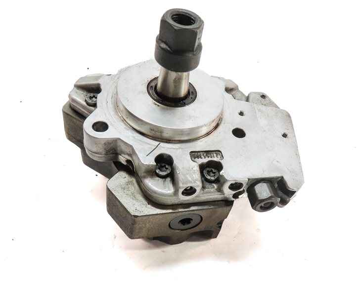 Thumbnail 5: 2009-2013 BMW 335D X5 (E90 E70) 3.0L M57 DIESEL HPFP HIGH PRESSURE FUEL PUMP