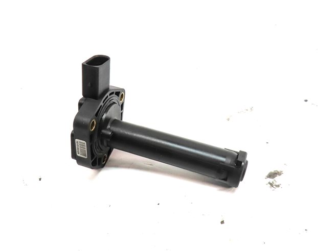 Thumbnail 2: 2013 BMW X5 (E70) 3.0L (M57Y) DIESEL ENGINE MOTOR OIL LEVEL SENSOR MODULE