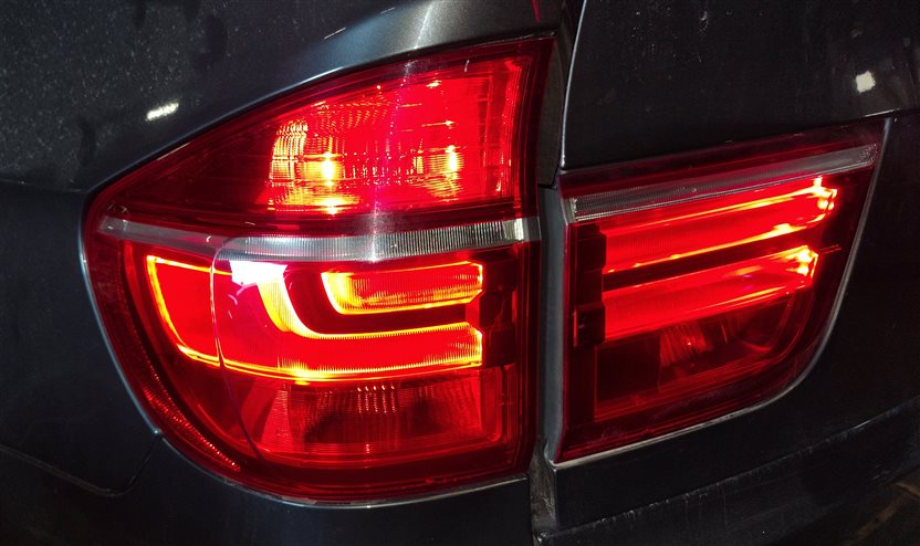 Thumbnail 2: 2011-2013 BMW X5 X5M (E70) LEFT DRIVER REAR OUTER TAILLIGHT BRAKE LIGHT LAMP