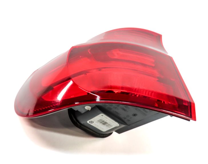 Thumbnail 5: 2011-2013 BMW X5 X5M (E70) LEFT DRIVER REAR OUTER TAILLIGHT BRAKE LIGHT LAMP