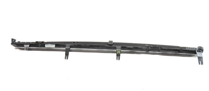Thumbnail 5: 07-13 BMW X5 (E70) LEFT REAR DOOR RETRACTABLE WINDOW UV SUN SCREEN SHADE (BLACK)