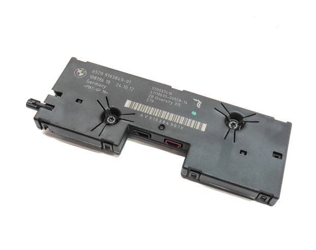 2013 BMW X5 (E70) RADIO STEREO ANTENNA DIVERSITY AMP AMPLIFIER