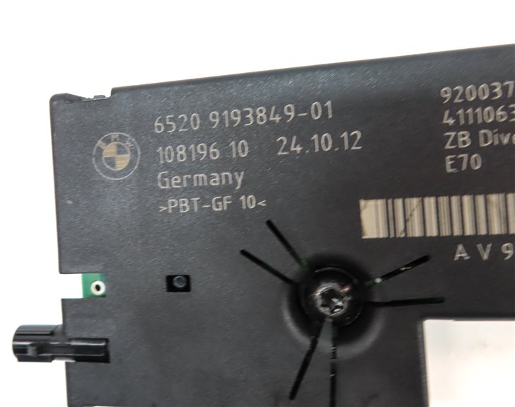 Thumbnail 6: 2013 BMW X5 (E70) RADIO STEREO ANTENNA DIVERSITY AMP AMPLIFIER