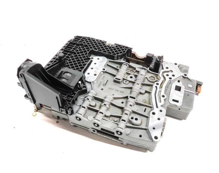 12-13 BMW X5 (E70) DIESEL 6HP-26 AUTOMATIC TRANSMISSION VALVE BODY & MECHATRONIC