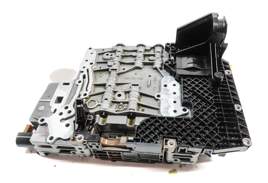 Thumbnail 5: 12-13 BMW X5 (E70) DIESEL 6HP-26 AUTOMATIC TRANSMISSION VALVE BODY & MECHATRONIC