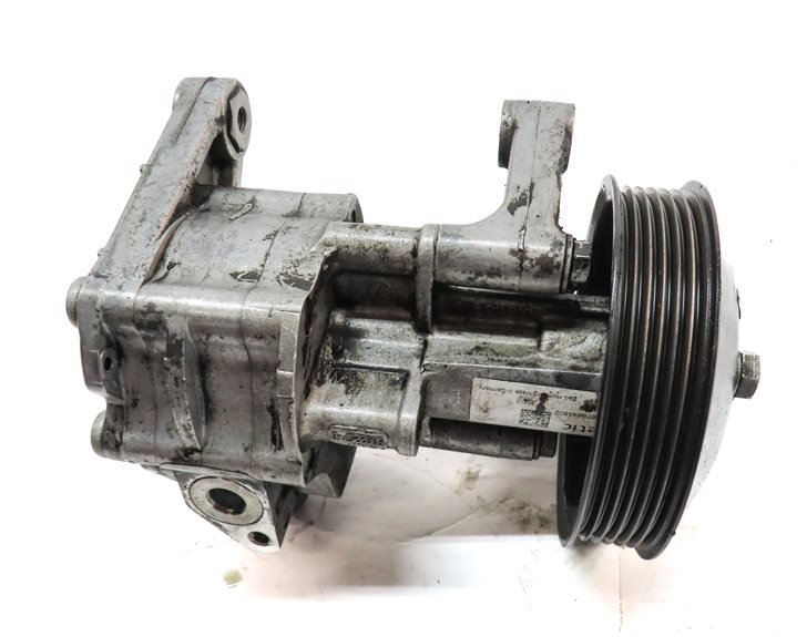 Thumbnail 5: 2009-2013 BMW X5 (E70) 3.0L M57Y TWIN TURBO DIESEL ENGINE POWER STEERING PUMP