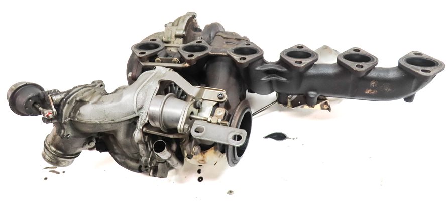 Thumbnail 4: 2009-2013 BMW X5 (E70) 3.0L M57Y DIESEL ENGINE UPPER & LOWER TURBOCHARGER