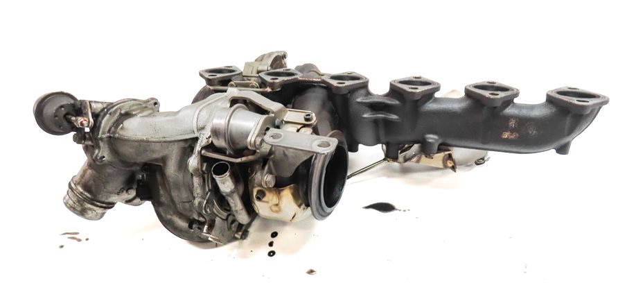 Thumbnail 5: 2009-2013 BMW X5 (E70) 3.0L M57Y DIESEL ENGINE UPPER & LOWER TURBOCHARGER