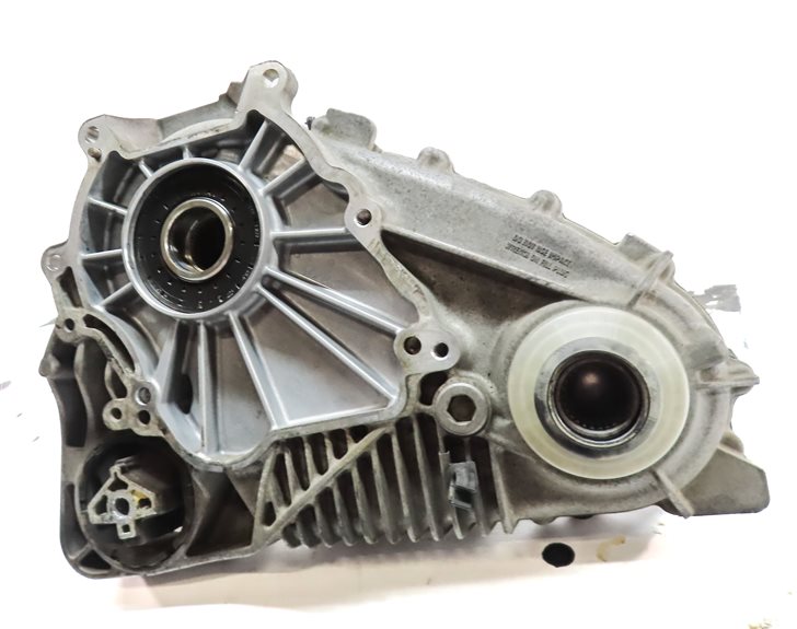 Thumbnail 2: 2007-2010 BMW X5 X6 (E70 E71) 3.0L ENGINE ATC 700 FRONT TRANSFER CASE w/ MOTOR