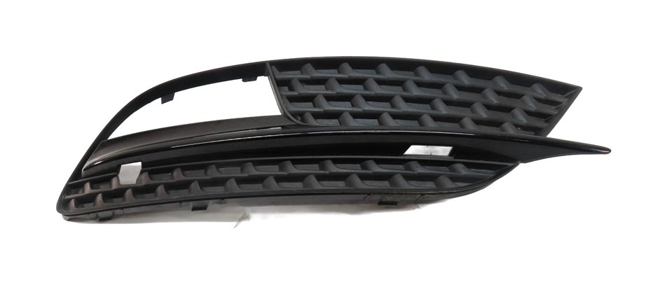 Thumbnail 2: 2013-2016 AUDI A5 (B8 8T) FRONT RIGHT PASSENGER LOWER BUMPER FOG LIGHT LAMP TRIM