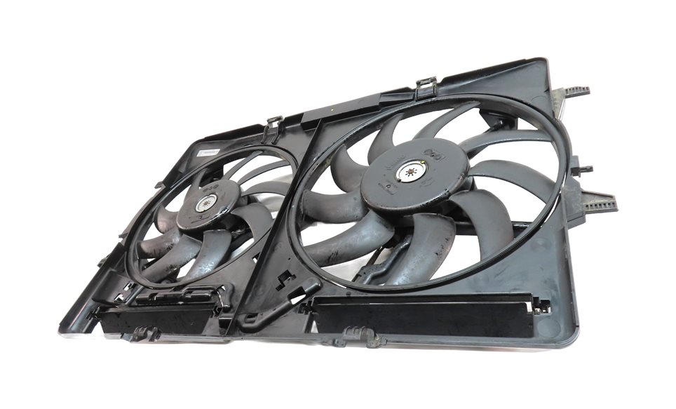 Thumbnail 2: 09-17 AUDI A4 A5 Q5 S4 (B8 8T 8R) 2.0L 3.0L 3.2L RADIATOR COOLING FAN w/ SHROUD