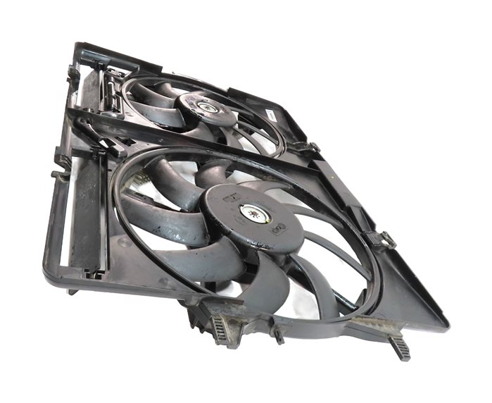 Thumbnail 3: 09-17 AUDI A4 A5 Q5 S4 (B8 8T 8R) 2.0L 3.0L 3.2L RADIATOR COOLING FAN w/ SHROUD