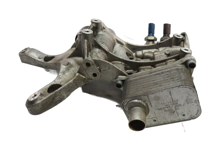Thumbnail 4: 2013 AUDI A5 (B8 8T) 2.0L (CPMA) ENGINE MOTOR OIL FLUID FILTER HOUSING w/ COOLER