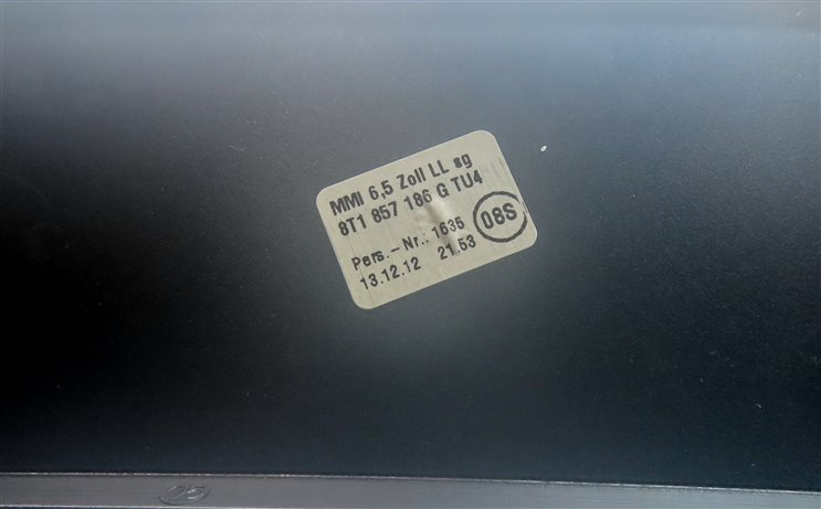 Thumbnail 7: 2013 AUDI A5 (B8 8T) FRONT CENTER DASH DISPLAY SCREENT TRIM SURROUND BEZEL