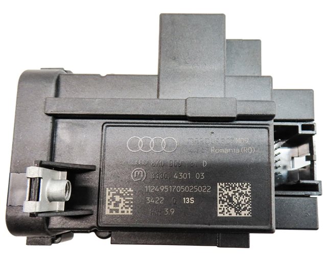 Thumbnail 8: 2013 AUDI A5 (B8 8T) 2.0L SPEEDOMETER BODY ENGINE MODULE & KEY SET BCM ECM ECU