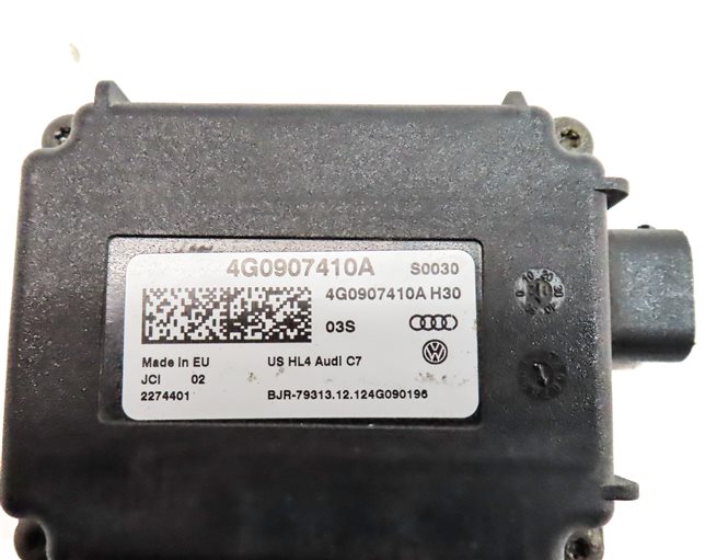 Thumbnail 4: 2013 AUDI A5 (B8 8T) GARAGE DOOR OPENER HOMELINK CONTROL MODULE