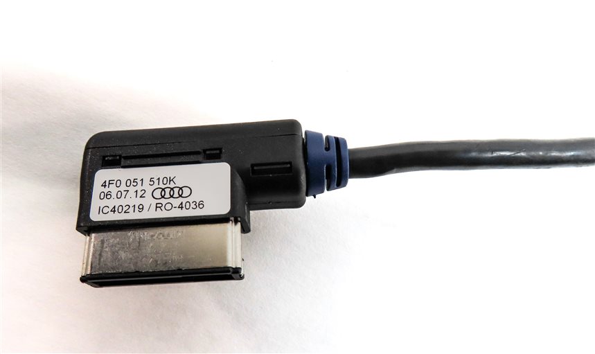 Thumbnail 5: 2013 AUDI A5 (B8 8T) APPLE TUNE2AIR BLUETOOTH ADAPTER w/ WIRE CABLE