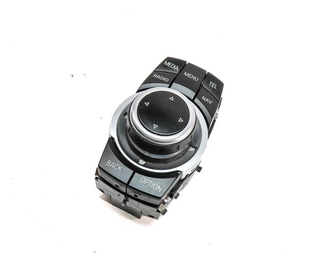 2012 BMW M3 (E90) iDRIVE RADIO STEREO GPS MEDIA NAVIGATION CONTROL KNOB DIAL