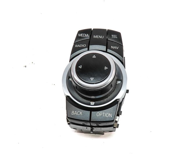 Thumbnail 2: 2012 BMW M3 (E90) iDRIVE RADIO STEREO GPS MEDIA NAVIGATION CONTROL KNOB DIAL