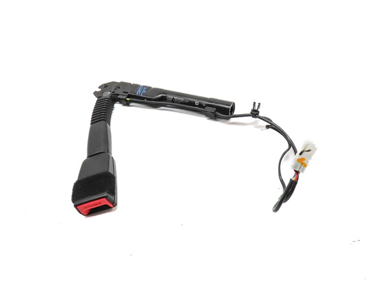 Thumbnail 2: 12-19 BMW 2 3 4 M3 (F22 F32 F33 F34 F36) FRONT RIGHT PASSENGER SEATBELT RECEIVER