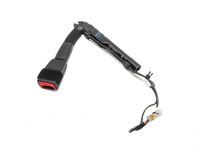 Thumbnail 3: 12-19 BMW 2 3 4 M3 (F22 F32 F33 F34 F36) FRONT RIGHT PASSENGER SEATBELT RECEIVER