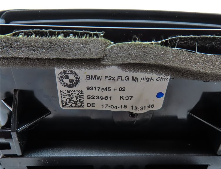 Thumbnail 6: 2015 BMW 228I (F23) FRONT CENTER DASH HEAT AIR AC HVAC DUAL VENT (Black)