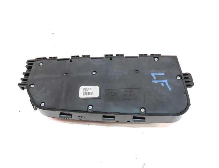 Thumbnail 5: 2015 BMW 228I (F23) CONV FRONT LEFT DRIVER SEAT POSITION ADJUST SWITCH w/LUMBAR