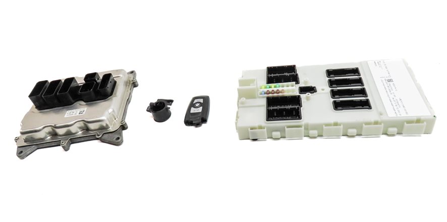Thumbnail 2: 13-18 BMW 328i 428i 528i X3 X4 (F30 F32) 2.0L N26 ENGINE DME BCM MODULE KEY SET