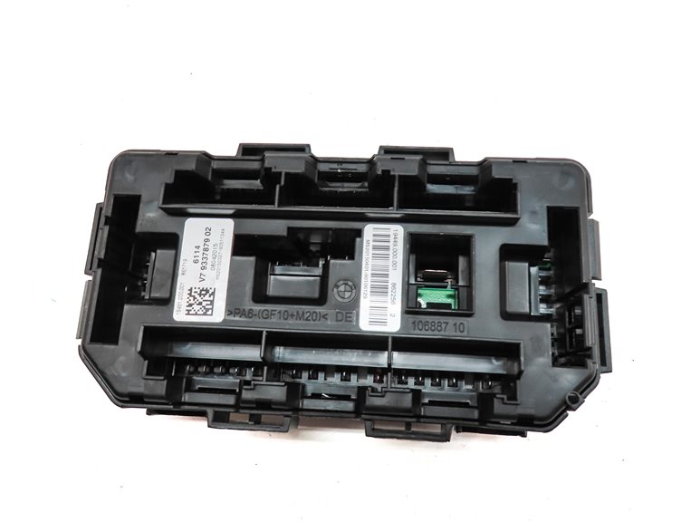 Thumbnail 4: 2015 BMW 228I (F23) 2.0L (N20) ENGINE FRONT POWER DISTRIBUTION FUSE RELAY BOX