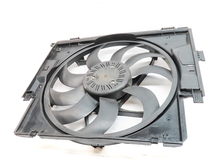 Thumbnail 2: 12-18 BMW 228i 320i (F22 F30) 2.0L TURBO ENGINE RADIATOR COOLING FAN w/ SHROUD