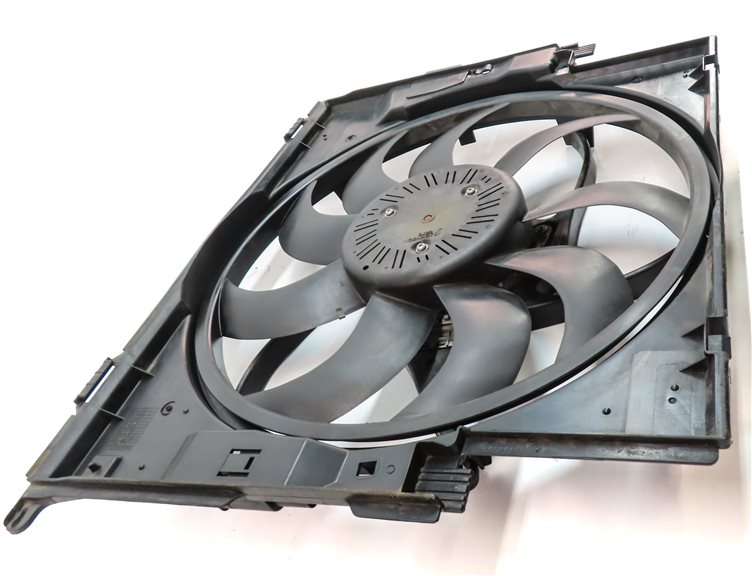 Thumbnail 4: 12-18 BMW 228i 320i (F22 F30) 2.0L TURBO ENGINE RADIATOR COOLING FAN w/ SHROUD