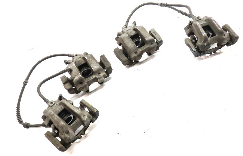 Thumbnail 3: 12-20 BMW 228i 230i 320i 328i 330i 428i 430i (F22 F30 F32) BRAKE CALIPER SET-4