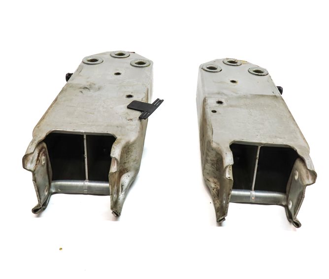 Thumbnail 5: 11-16 BMW 528i 535i 550i M5 FRONT BUMPER REINFORCEMENT IMPACT BAR BRACKET SET/2