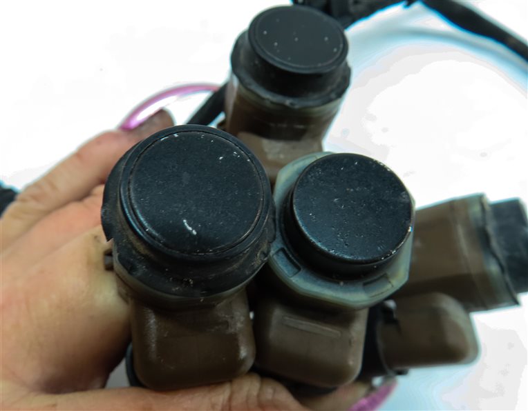 Thumbnail 6: 2015 BMW 535D (F10) FRONT PARK ASSIST PDC DISTANCE CONTROL WIRE SENSOR SET/4