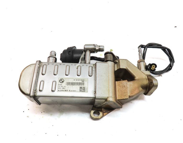 Thumbnail 4: 2015 BMW 535D (F10) 3.0L DIESEL ENGINE EXHAUST EGR VALVE COOLER ASSEMBLY