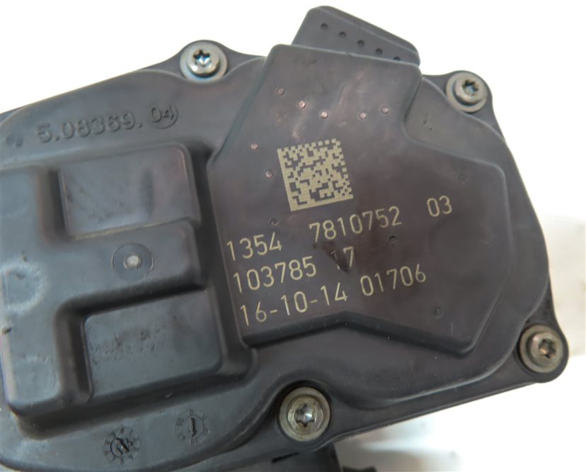 Thumbnail 7: 2015 BMW 535D (F10) 3.0L DIESEL ENGINE THROTTLE BODY ASSEMBLY